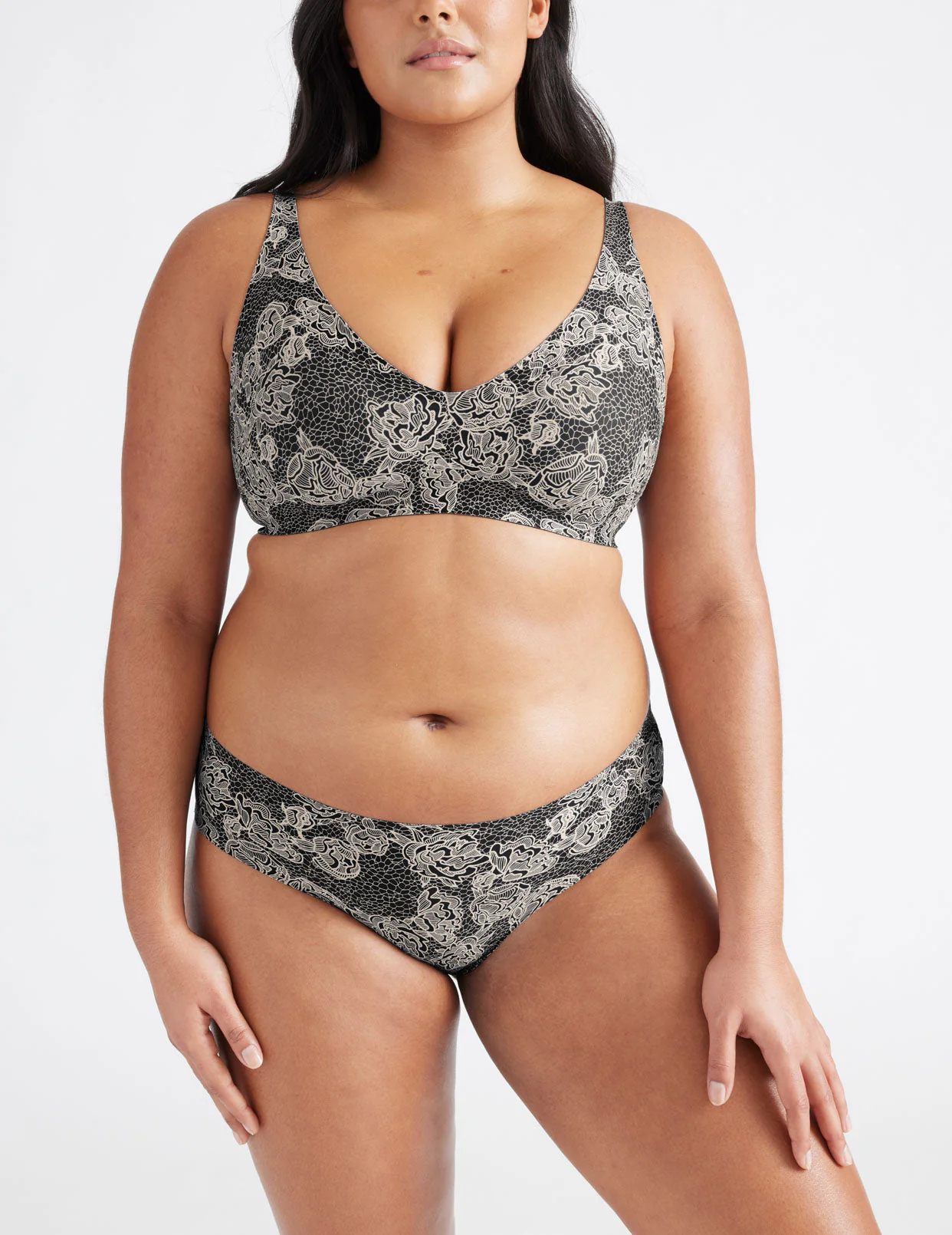 Revolution V-Neck Bra - Last Call - Image 150