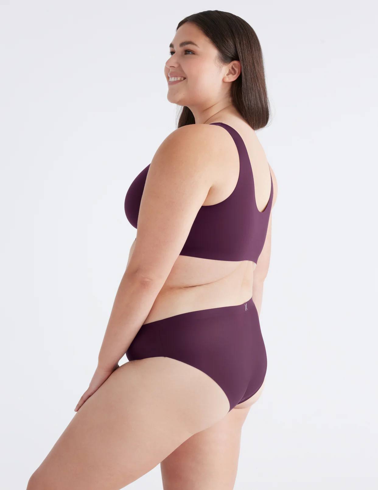 Essential No-Show Bikini - Last Call - Image 128