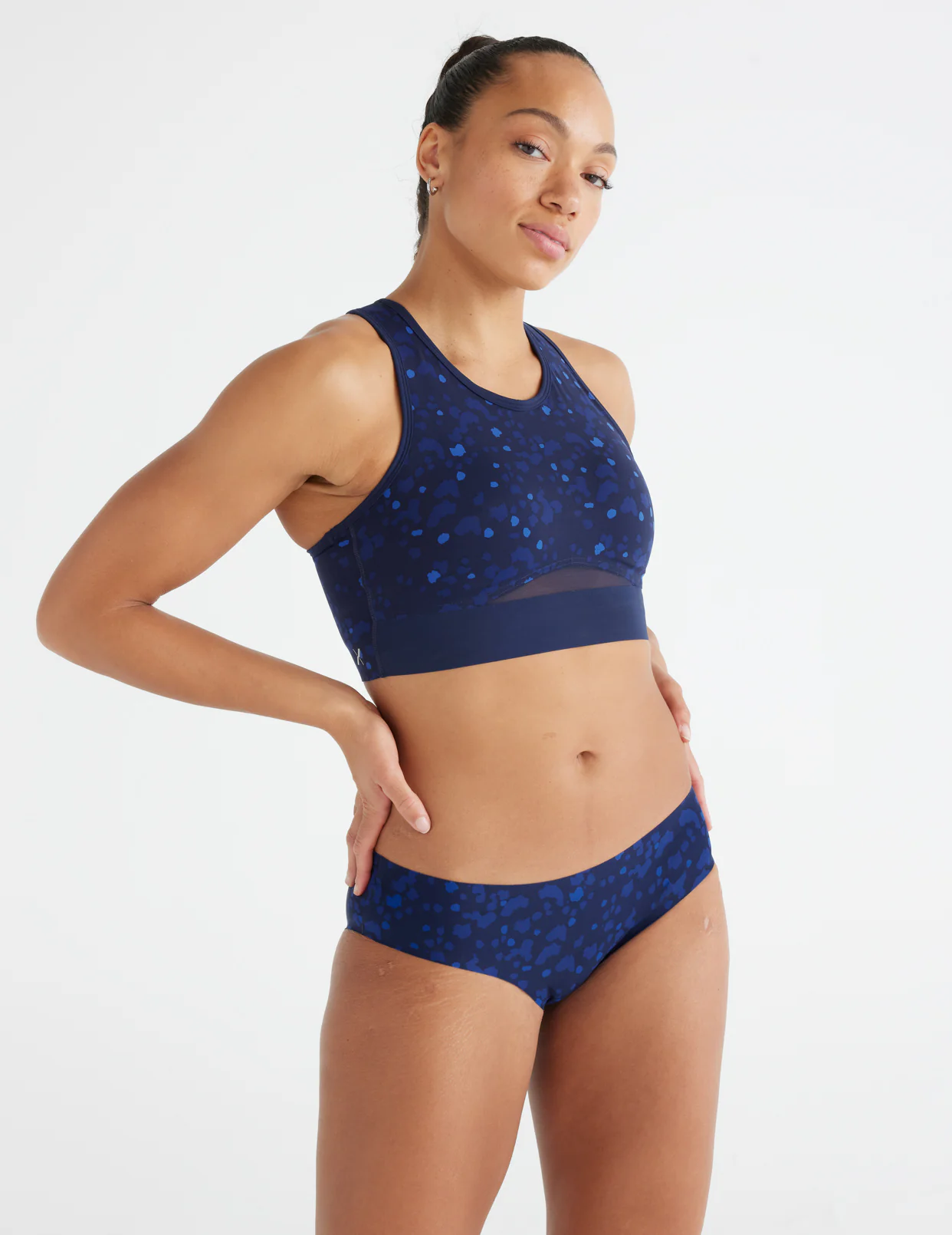 Essential No-Show Bikini - Last Call - Image 136