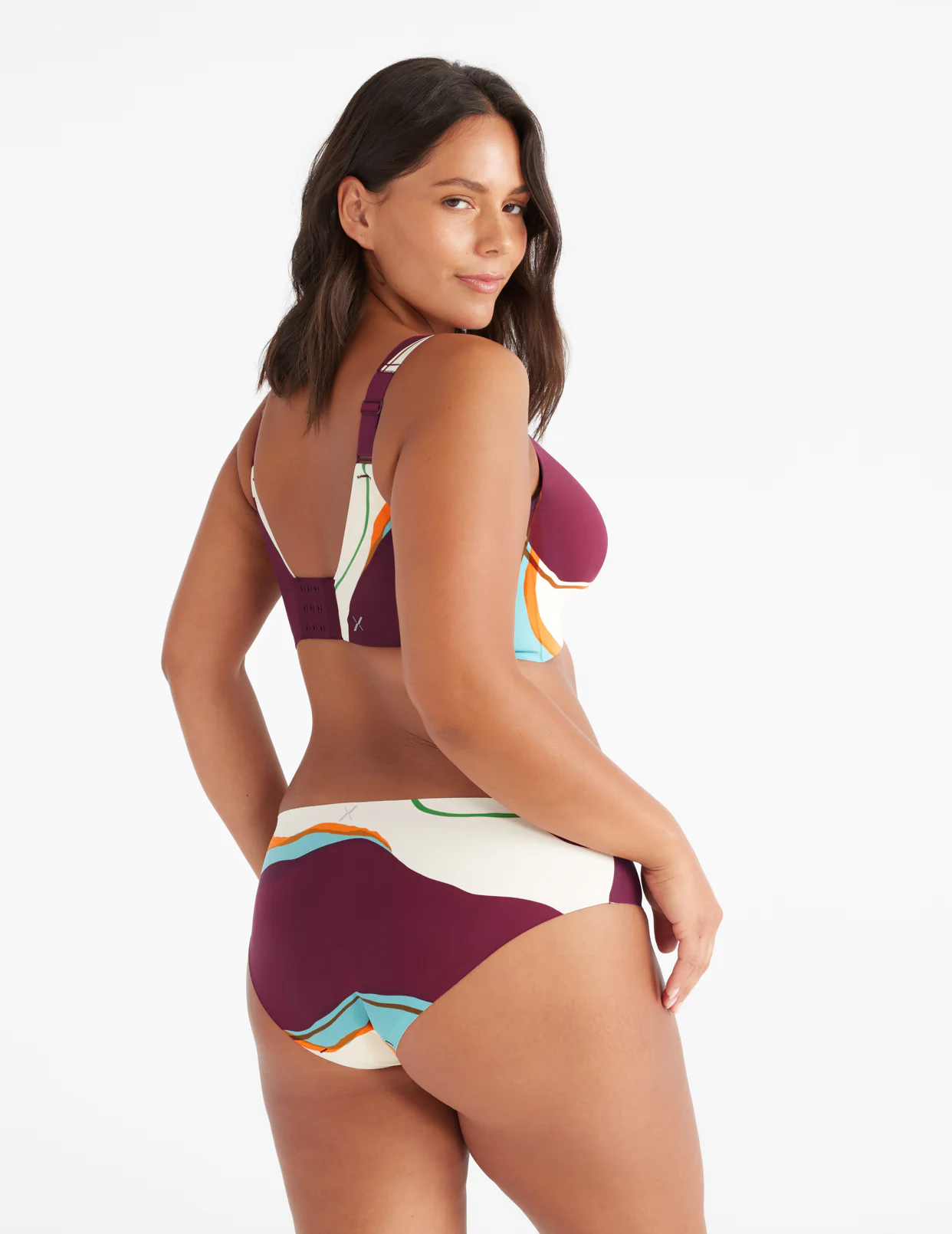 Essential No-Show Bikini - Last Call - Image 93