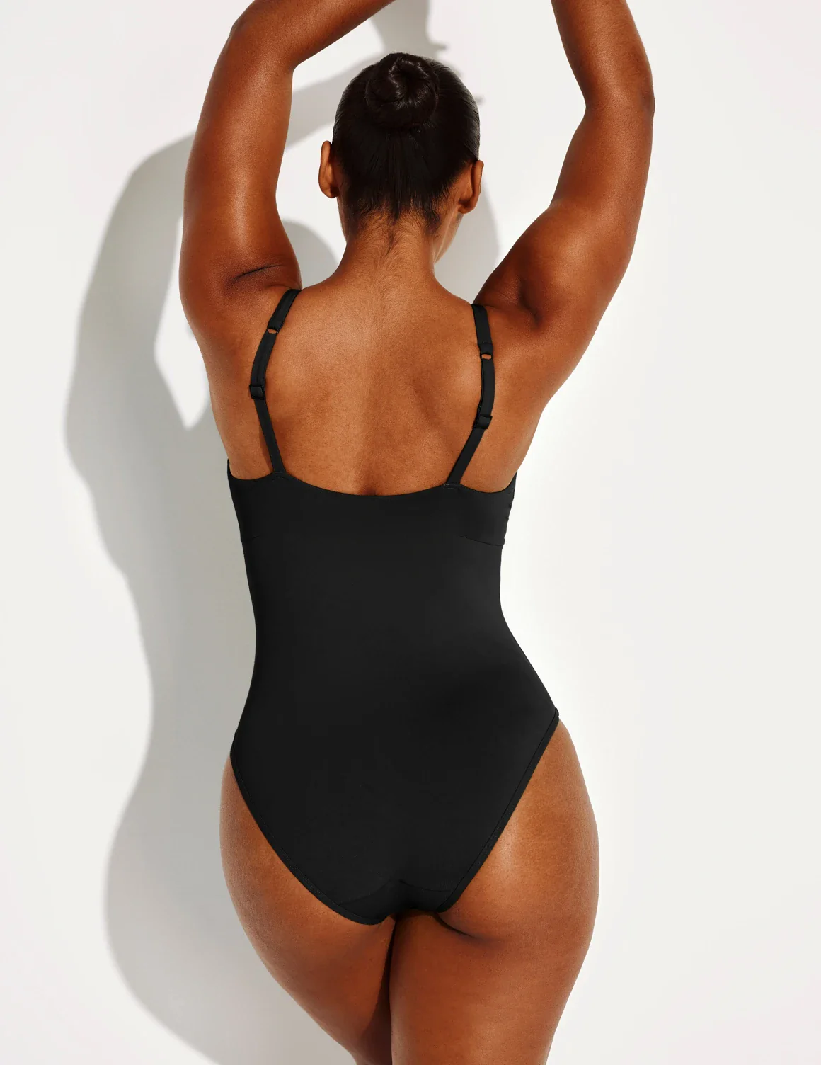 Leakproof Deep V One Piece Swimsuit - Image 13