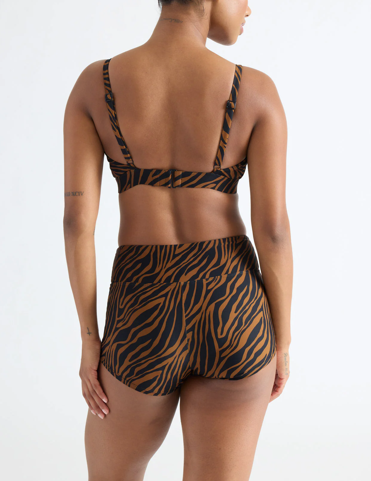 Scoop Bikini Top - Last Call - Image 39