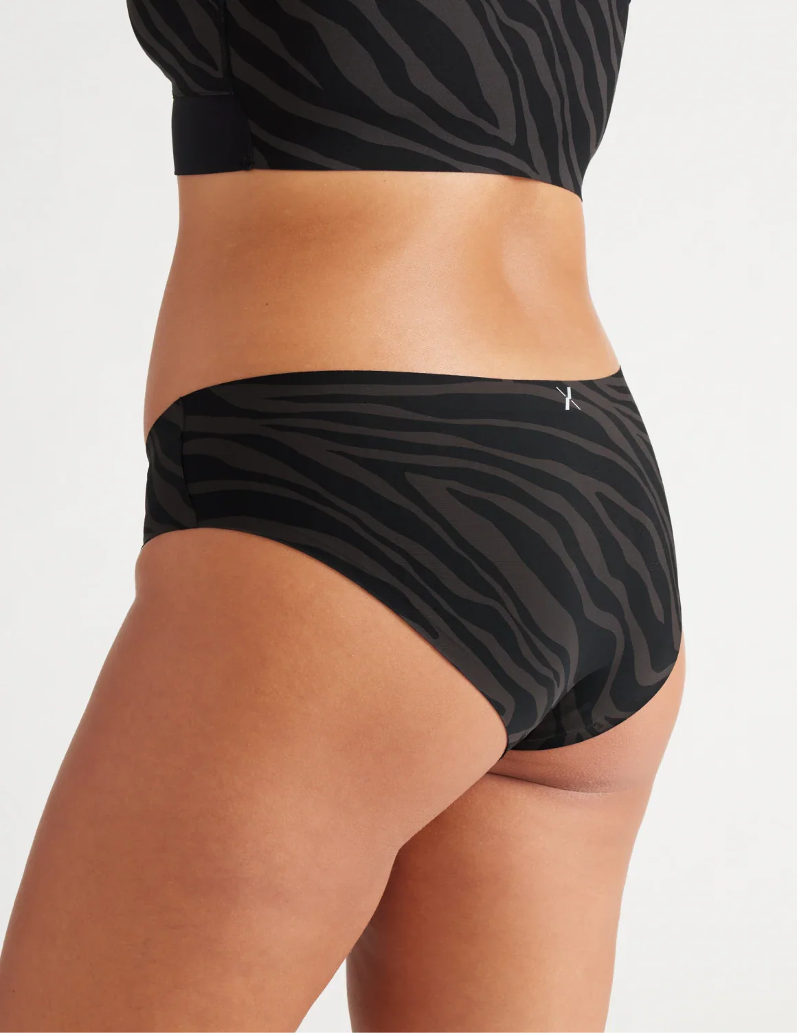 Light Leakproof No-Show Bikini 3-Pack - Last Call - Image 11