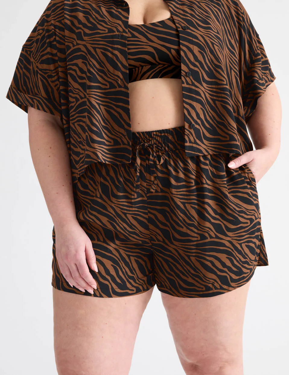 Poolside Shorts - Last Call - Image 11