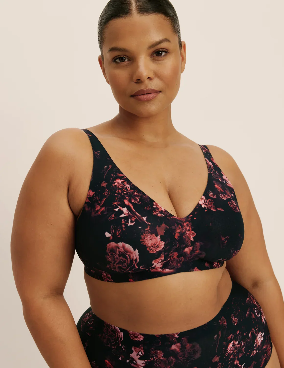 Revolution V-Neck Bra - Last Call - Image 137