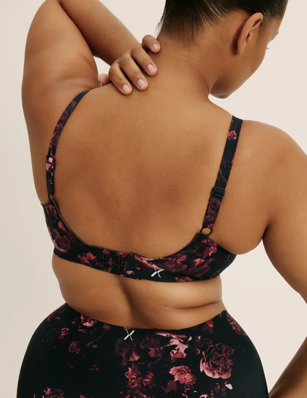 Revolution V-Neck Bra - Last Call - Image 140